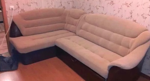 Перетяжка углового дивана. Снежинск